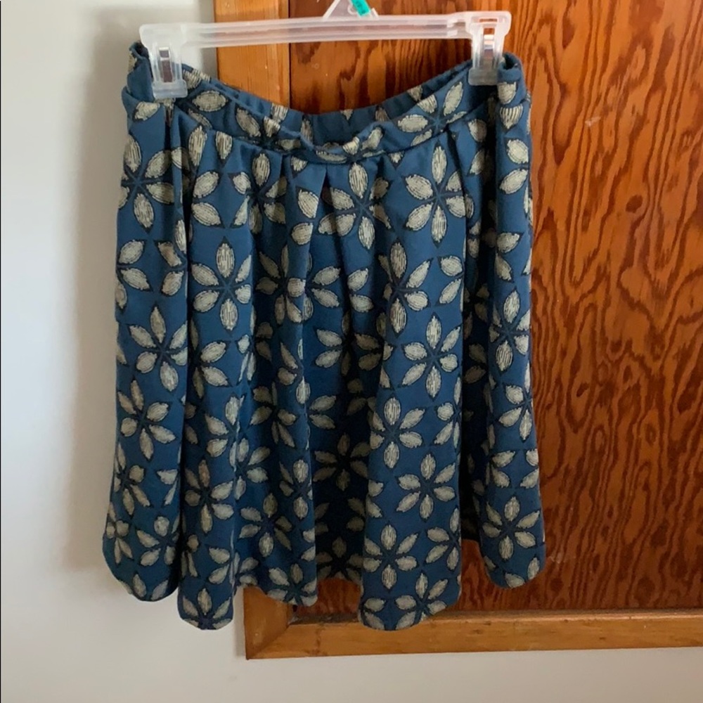 Pleated skirt